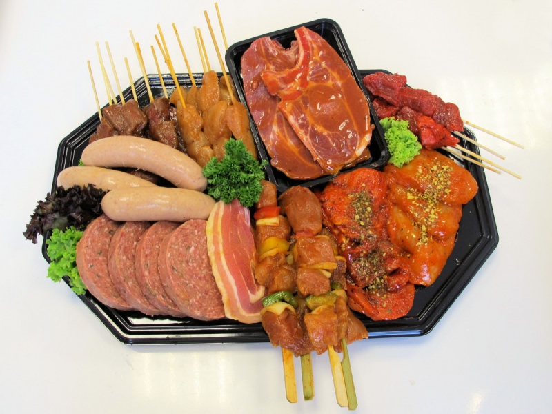 boucherie-CIPIERES-min_bbq_butcher_shop_supermarket_meal_party-766127